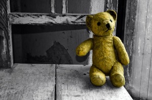 old-teddy-bear_640